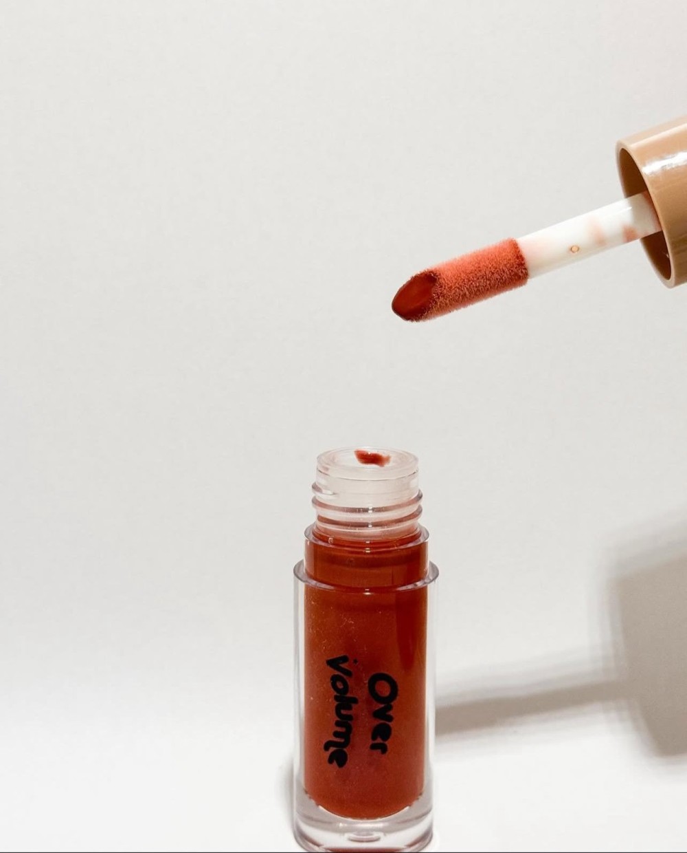 dark pink nude lipgloss 3